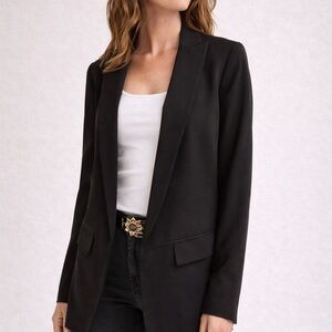 White House Black Market Relaxed Blazer Size 8 Black Open Front Blazigan NWT